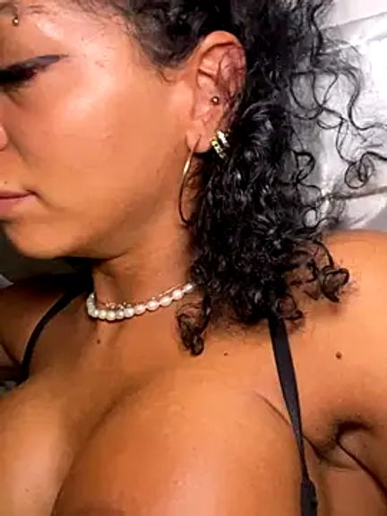 AlyssaHottv_
