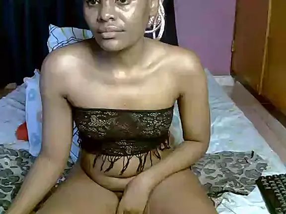 Queen_petite_