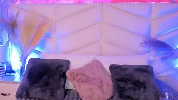 Lizzi_Hotman_