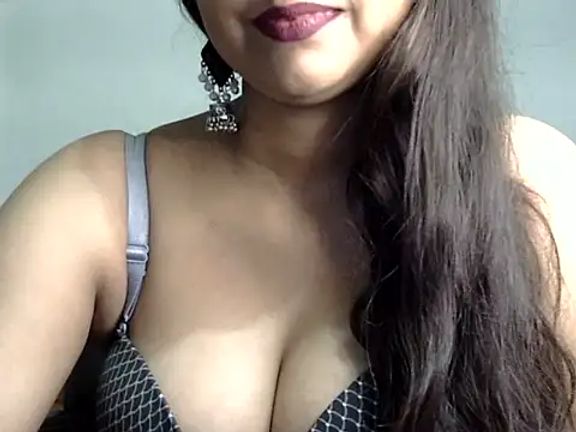 Glamorous_Shona
