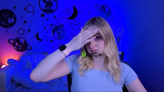 mary_meow_hot