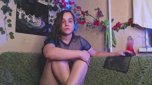 Tiny_Witch