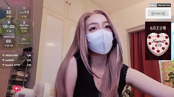 nayomi_34f