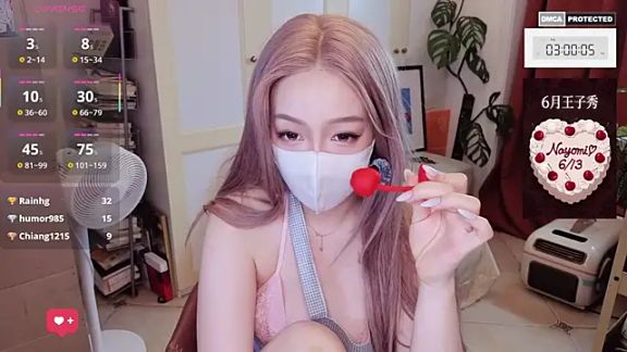 nayomi_34f