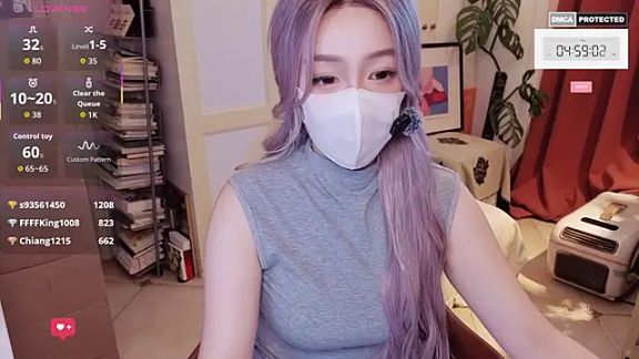 nayomi_34f