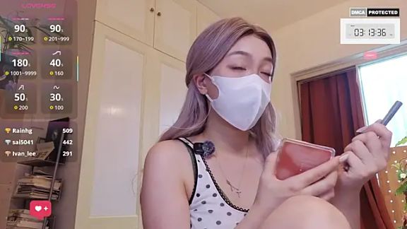 nayomi_34f