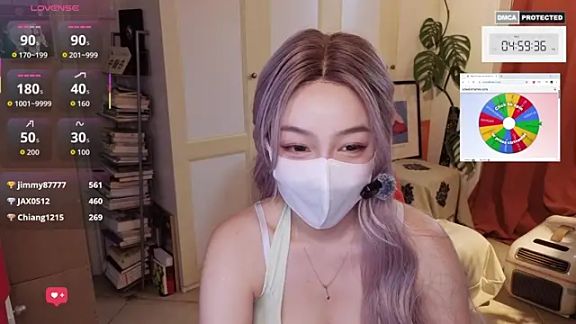 nayomi_34f