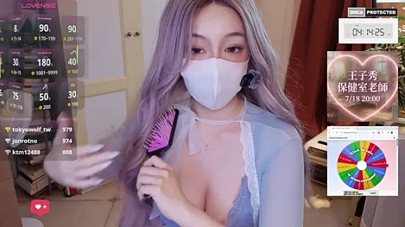 nayomi_34f