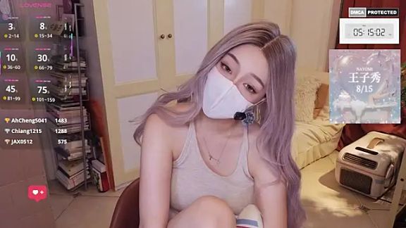 nayomi_34f
