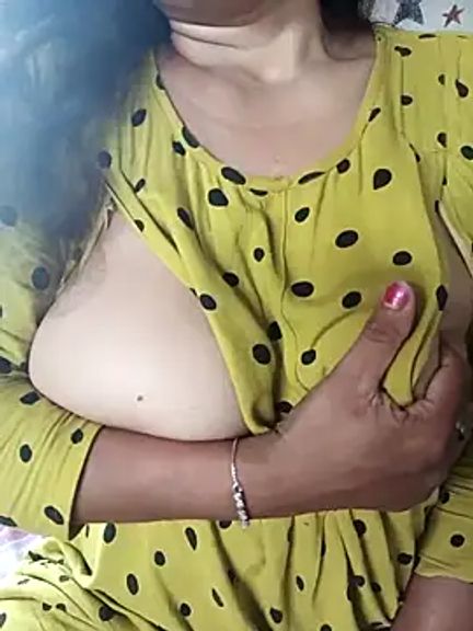 Sneha_gril