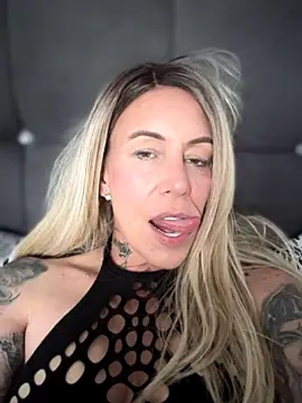 blondebitch2