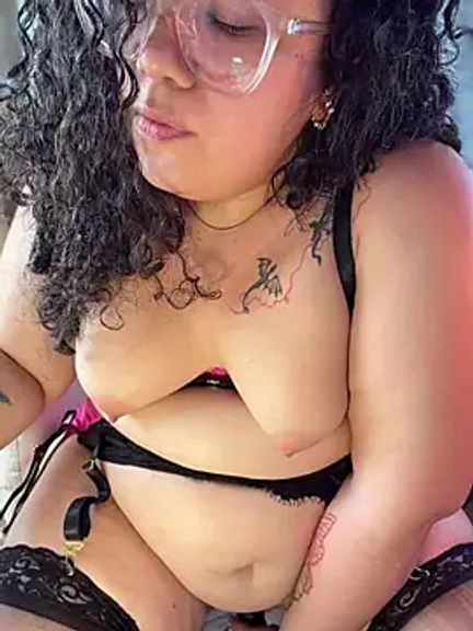 CurlyMilf_Vannexxxa