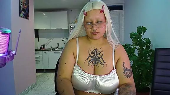 pinkbaddie777