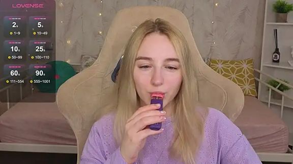 Shy_Polly