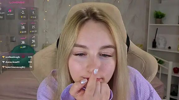 Shy_Polly