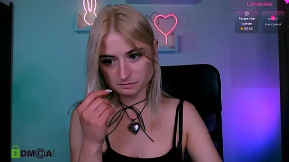 melisa_white1