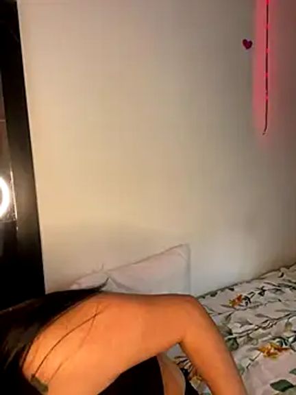 YuliiCamm