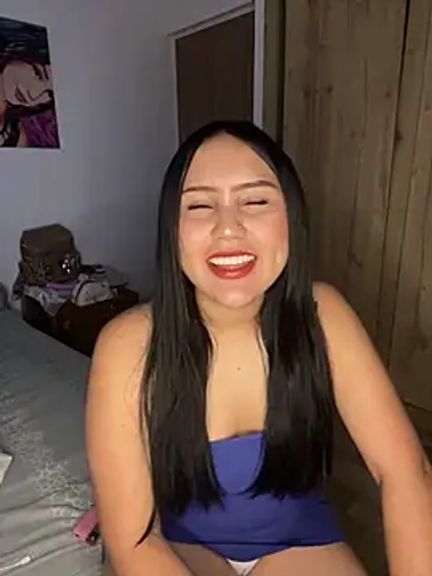 YuliiCamm