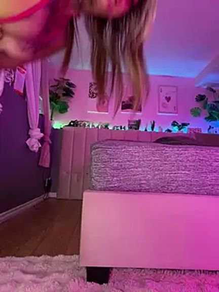 chloetease