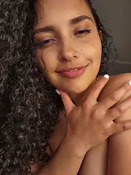 Lucy_Marin