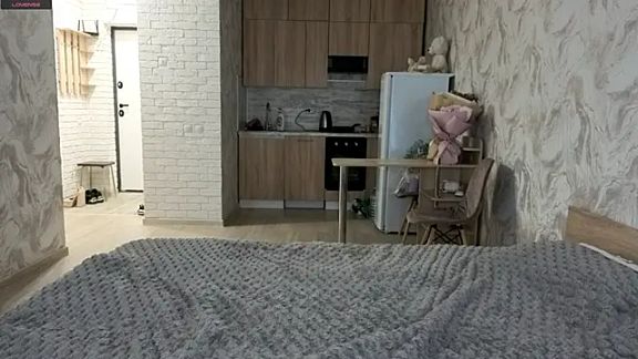 Qwami_Amie