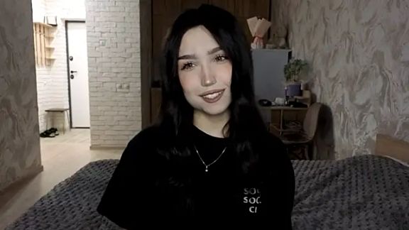 Qwami_Amie