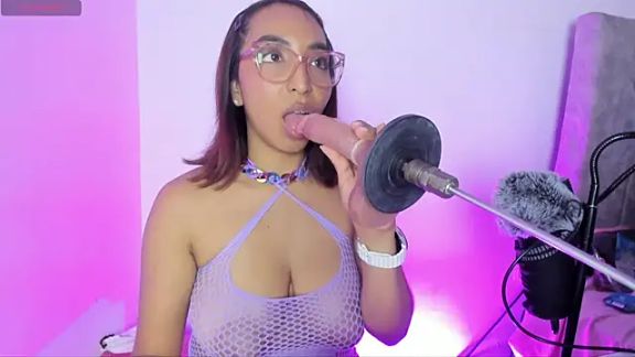 Leticia_brownn1