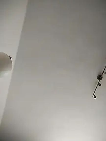 Laura_Ati