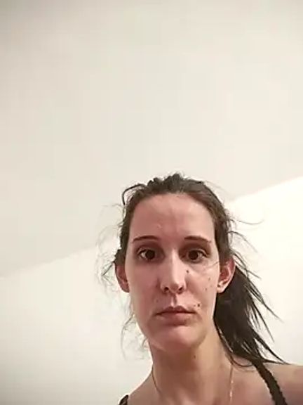Laura_Ati
