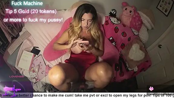 nikki_juggs