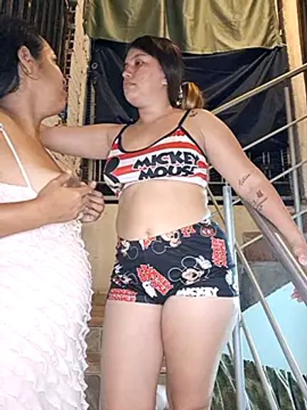 royalgirls_x