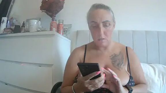 theblondecocklover