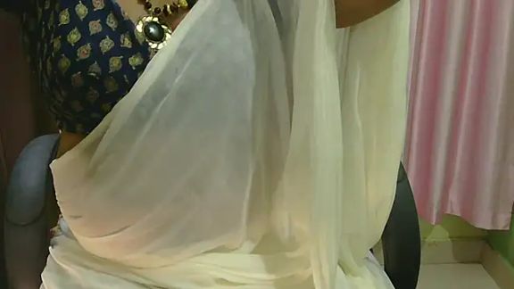 indian_anu_mallu