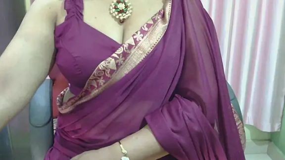 indian_anu_mallu