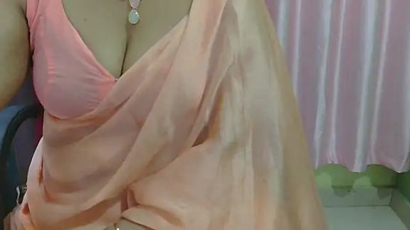 indian_anu_mallu