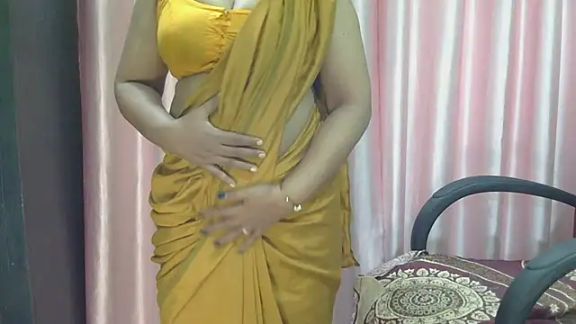 indian_anu_mallu