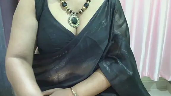indian_anu_mallu