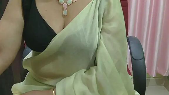 indian_anu_mallu