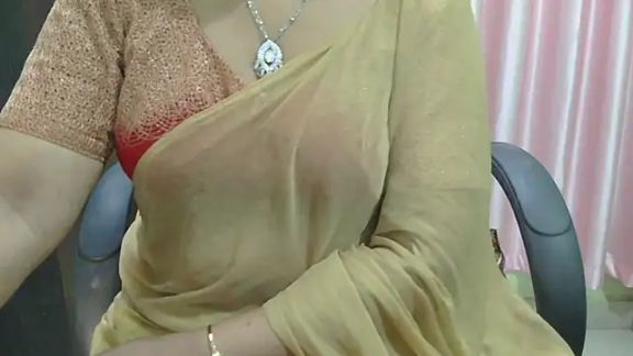 indian_anu_mallu