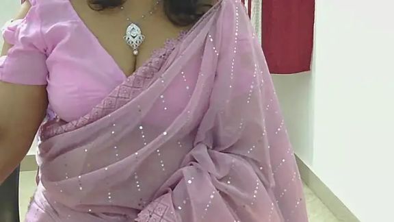 indian_anu_mallu