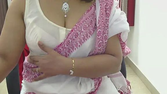indian_anu_mallu