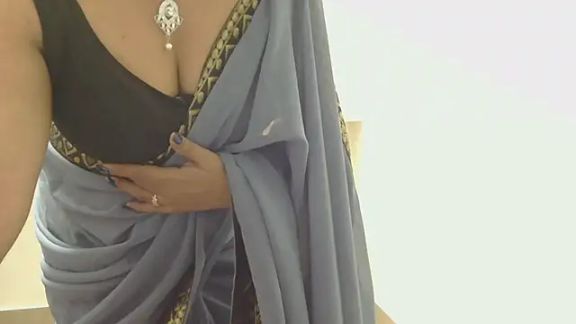 indian_anu_mallu