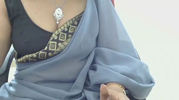 indian_anu_mallu