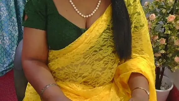 Mallu_Manisha