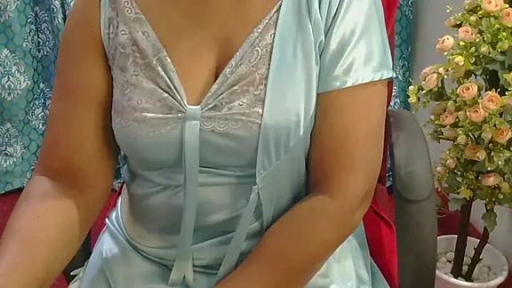 Mallu_Manisha