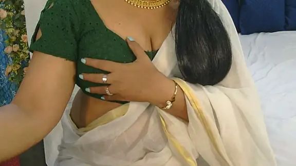 Mallu_Manisha