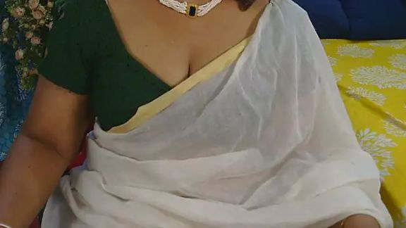 Mallu_Manisha