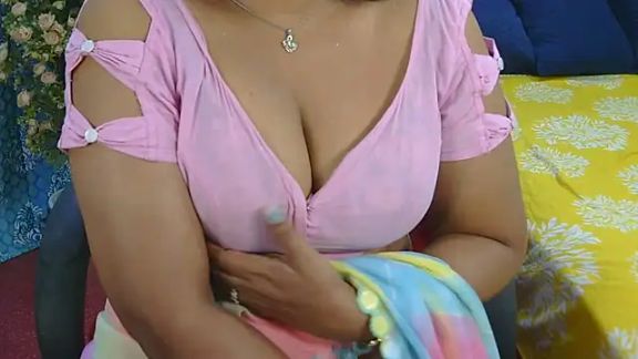 Mallu_Manisha