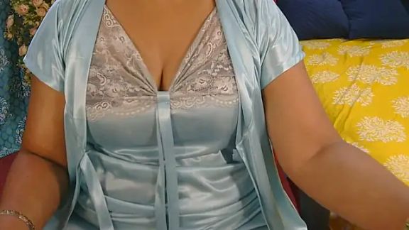 Mallu_Manisha