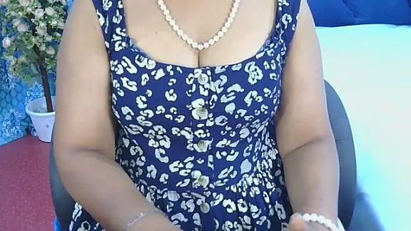 Mallu_Manisha